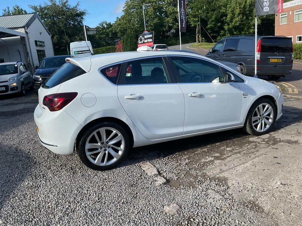 Vauxhall Astra Design Black #68
