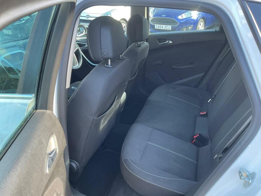 Vauxhall Astra Design Black #8