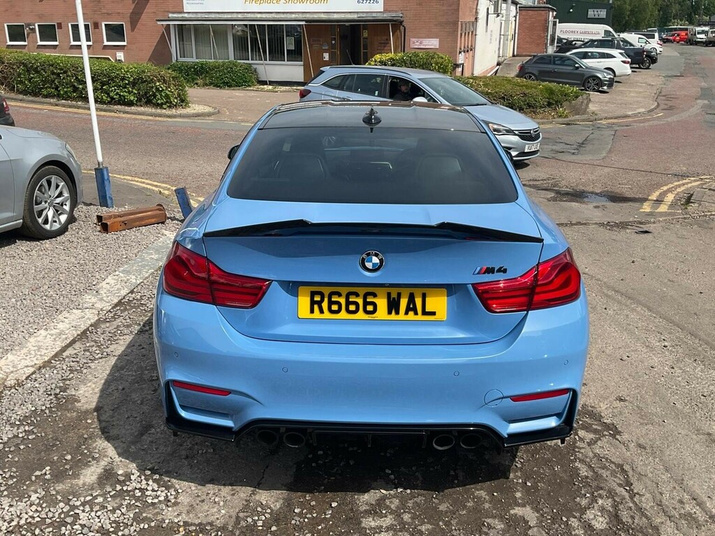 BMW M4 3.0 Biturbo Competition Coupe Dct Euro White #8
