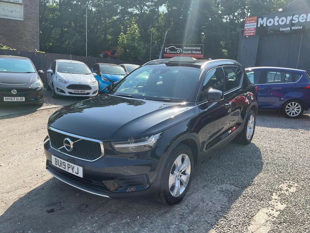 Volvo XC40 2.0 D3 Momentum Euro 6 S S Black