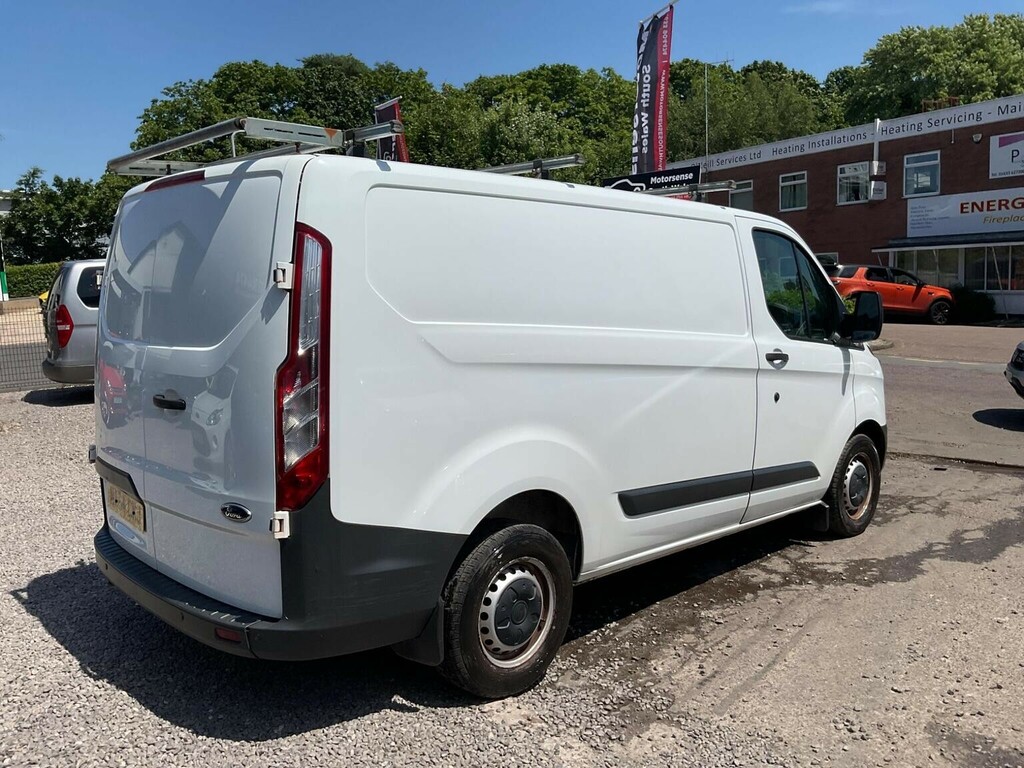 Ford Transit Custom Custom Tdci 270 Rally Sport Body Kit With 18 Inch Red #3