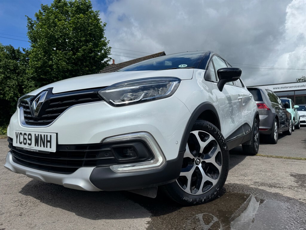 Renault Captur Gt Line Tce YC69WNH #6