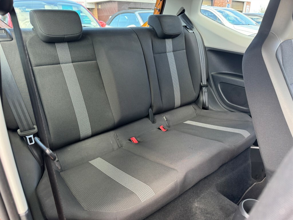 Volkswagen Up 1.0 High Up Silver #16