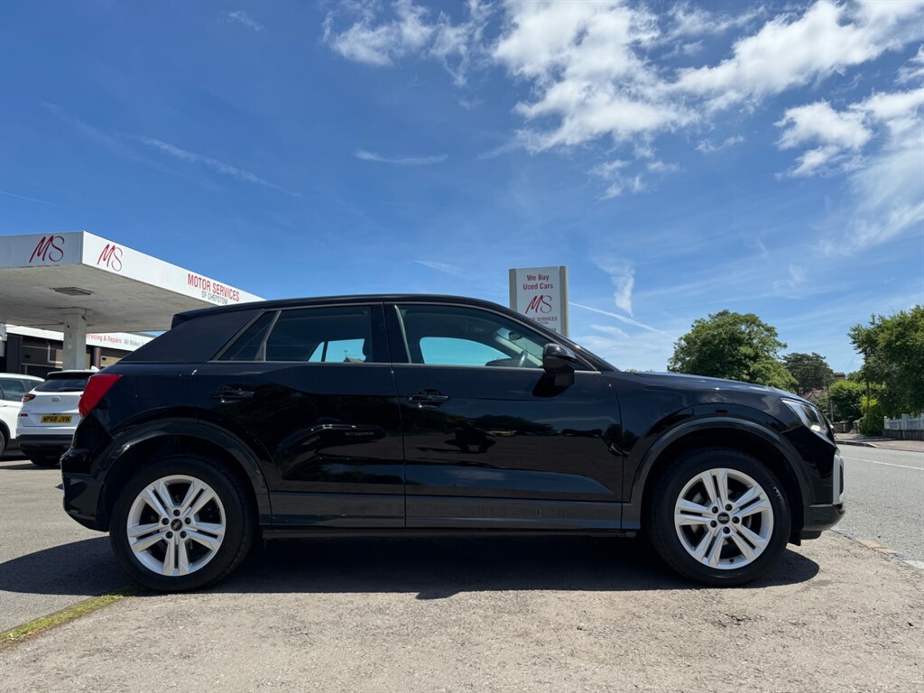 Audi Q2 Tfsi Sport  #4