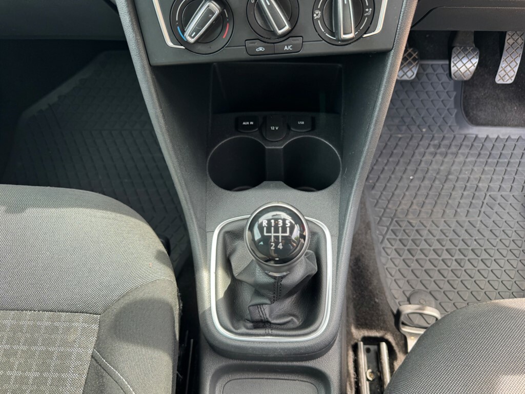 Volkswagen Polo Match Tsi CE17XRC  #6