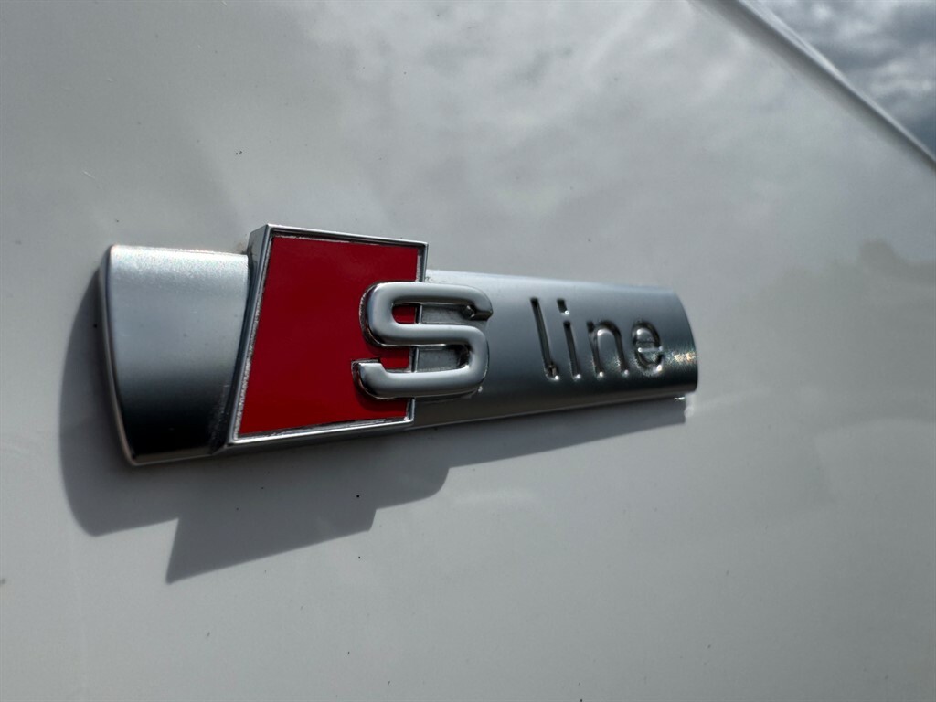Audi A4 2.0 Tdi S Line Saloon Euro 5 S Silver #33