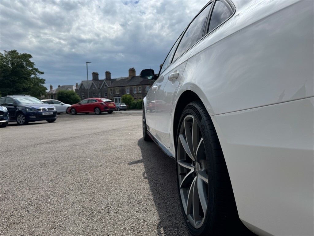 Audi A4 2.0 Tdi S Line Saloon Euro 5 S Silver #40