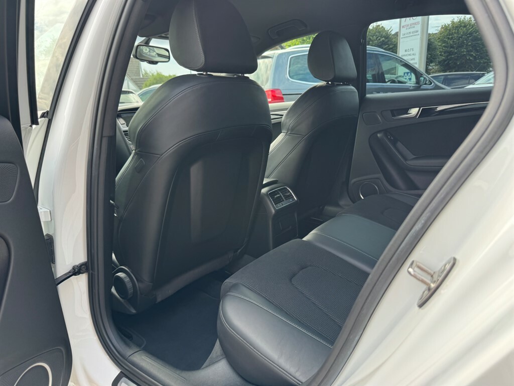 Audi A4 2.0 Tdi S Line Saloon Euro 5 S Silver #41