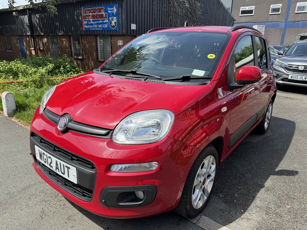 Fiat Panda Hatchback 1.2 Panda 1.2 69 Bhp Lounge 201212 WG12AUT Red #2