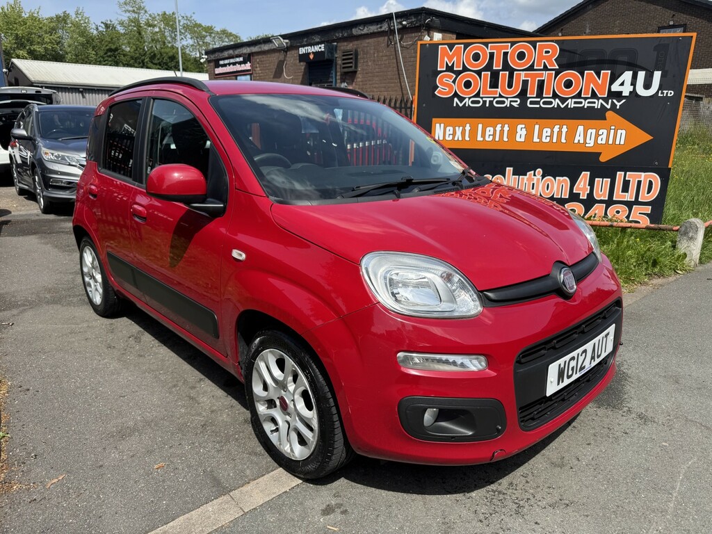 Fiat Panda Hatchback 1.2 Panda 1.2 69 Bhp Lounge 201212 WG12AUT Red