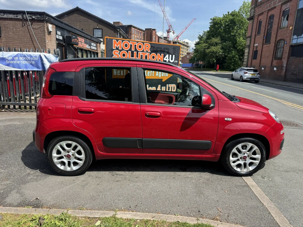 Fiat Panda Hatchback 1.2 Panda 1.2 69 Bhp Lounge 201212 WG12AUT Red #5