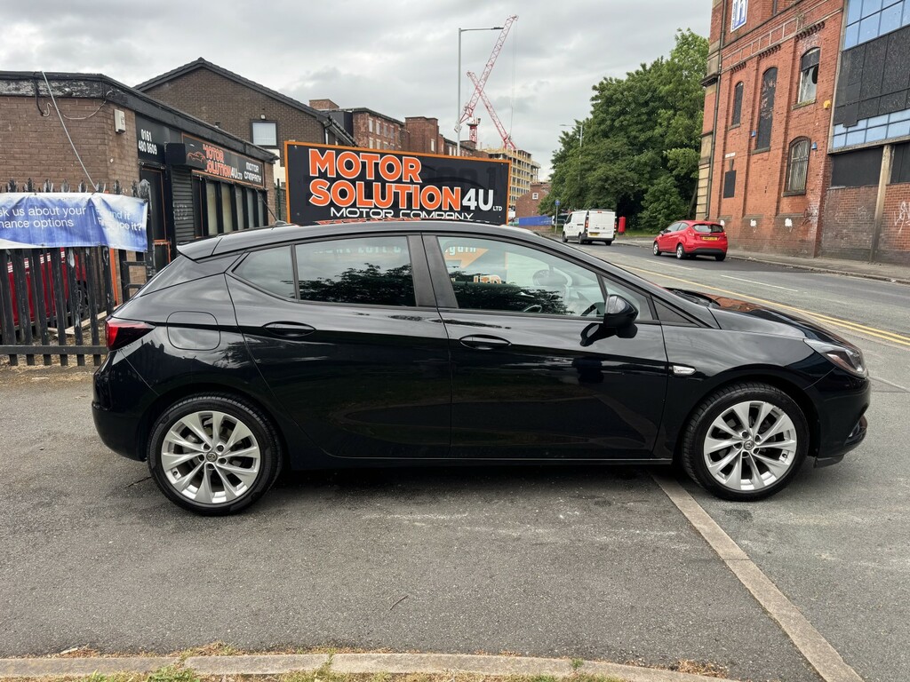 Vauxhall Astra Hatchback 1.4 I Turbo Design 201919 DU19EUH Black #5