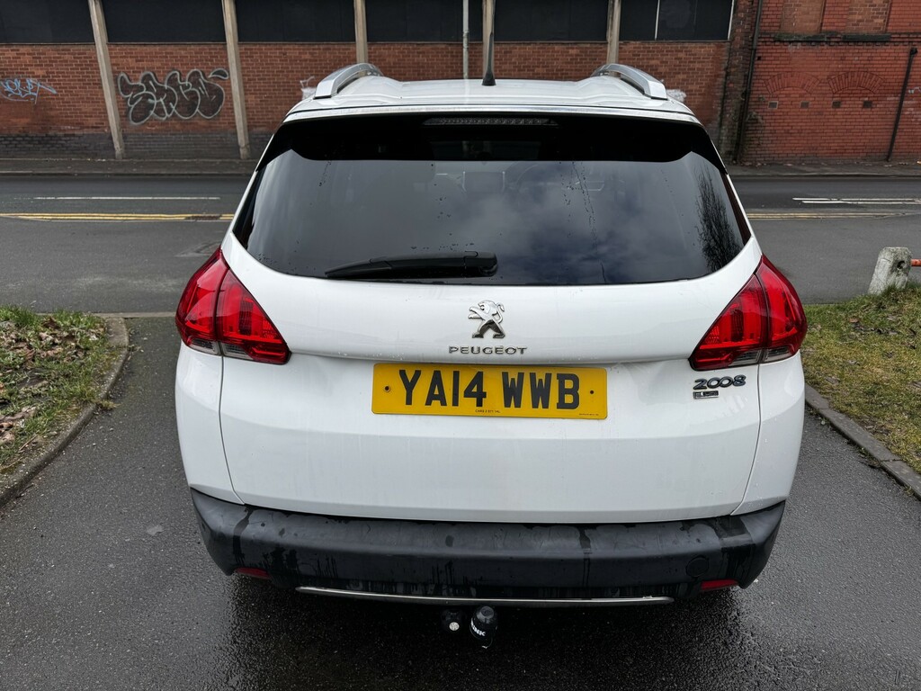 Peugeot 2008 Allure Black #76