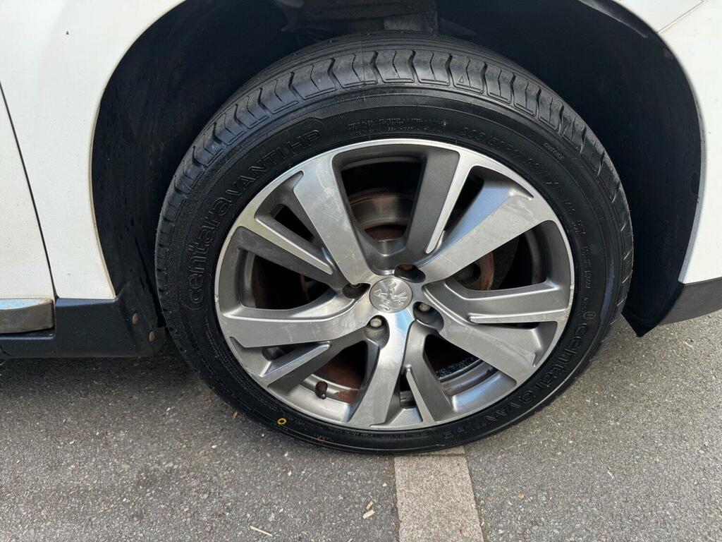 Peugeot 2008 Allure Black #27