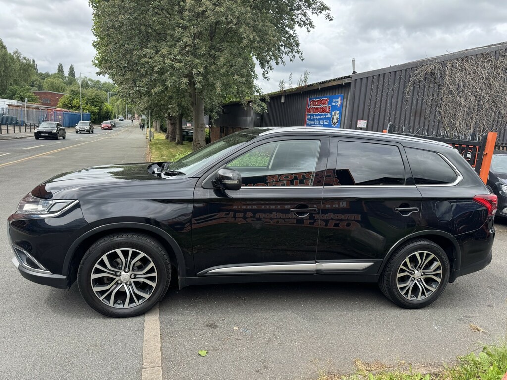 Mitsubishi Outlander 2.2 Di-d Gx3 Black #6