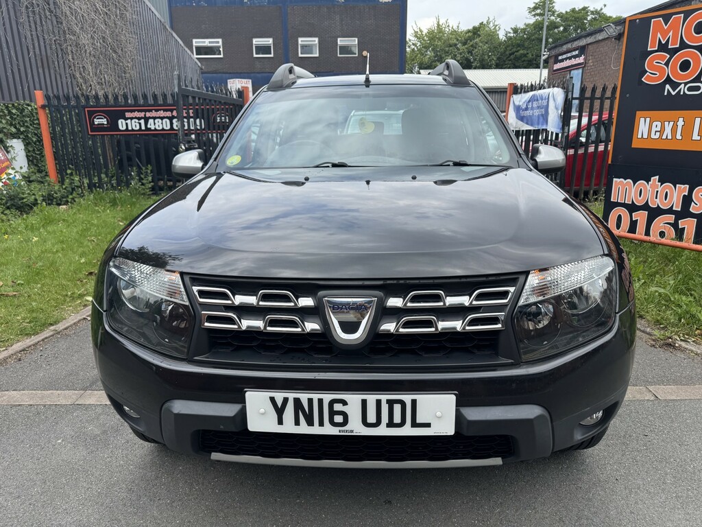 Dacia Duster 1.5 Laureate Dci 110 4X2 Black #6