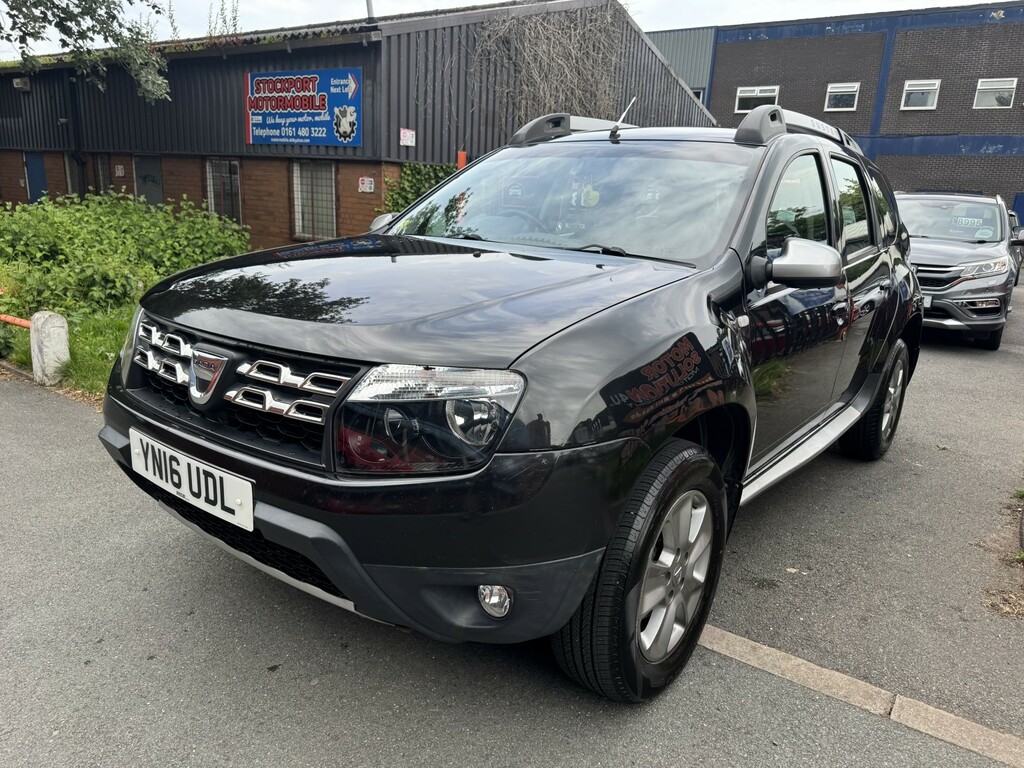 Dacia Duster 1.5 Laureate Dci 110 4X2 Black #3