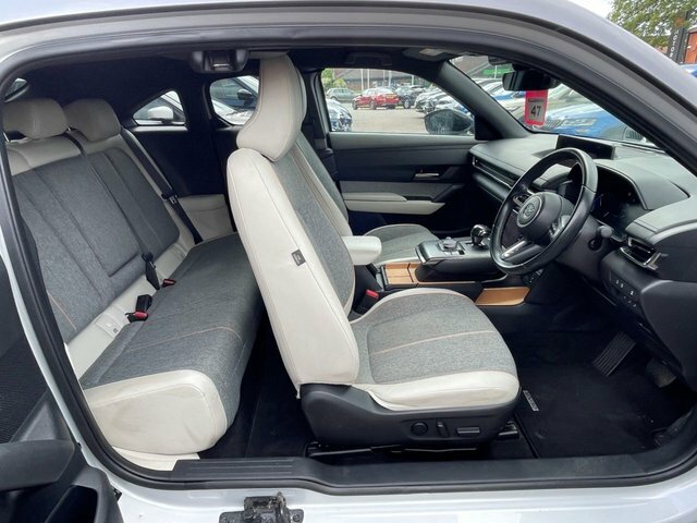 Mazda MX-30 2021 35.5Kwh First Edition Suv White #3