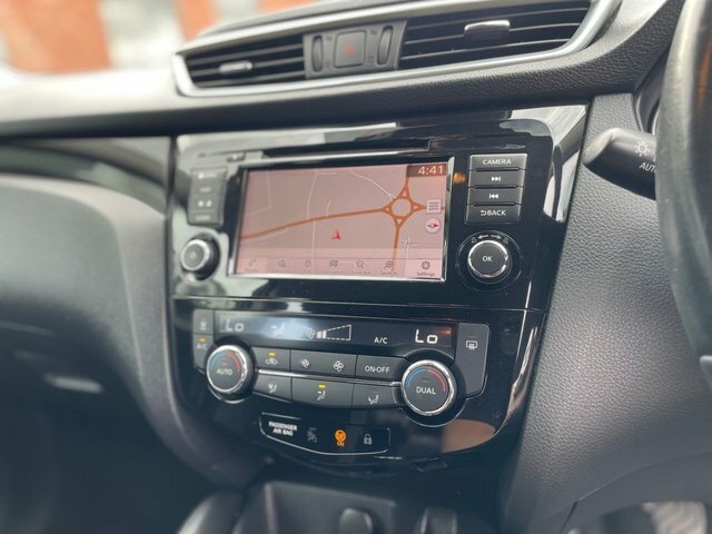 Nissan Qashqai 2019 1.5 Dci Acenta Premium Suv Black #6