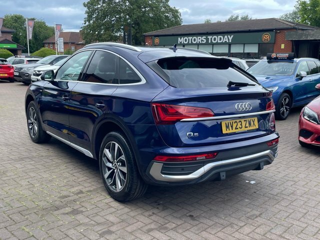 Audi Q5 2023 2.0 Tdi 40 S Line Sportback S Tron Blue #5