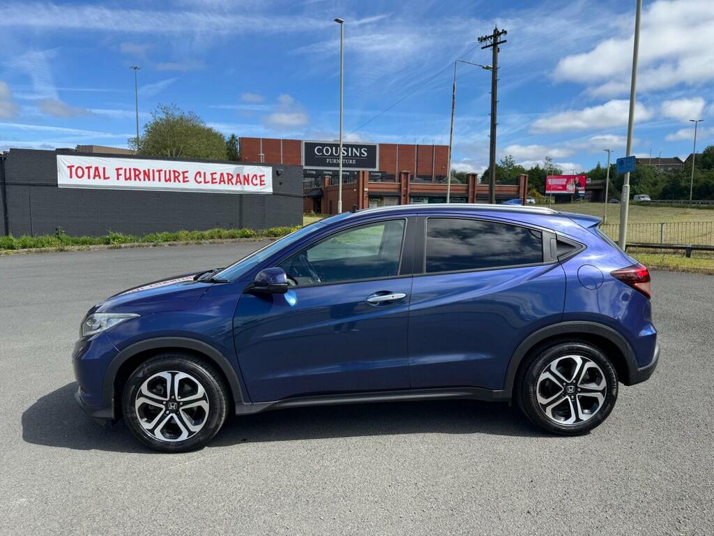 Honda Hr-V  Red #8