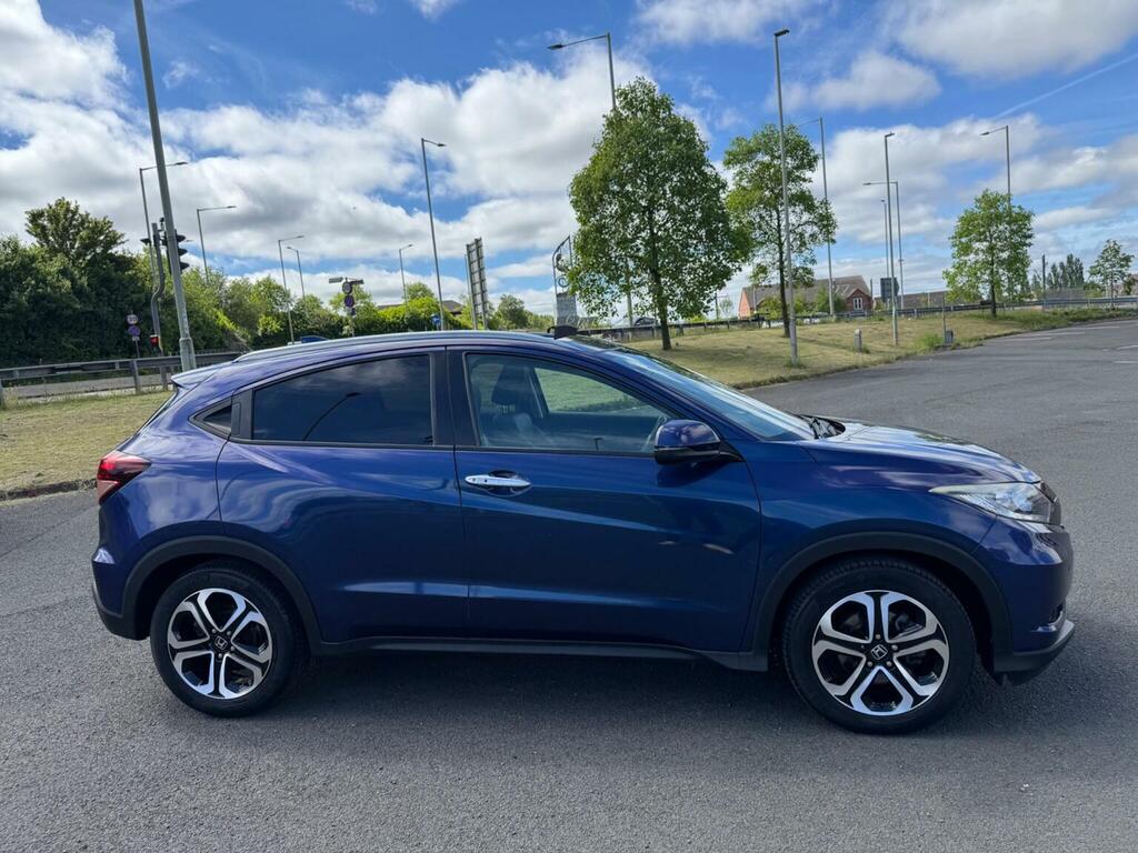 Honda Hr-V  Red #7