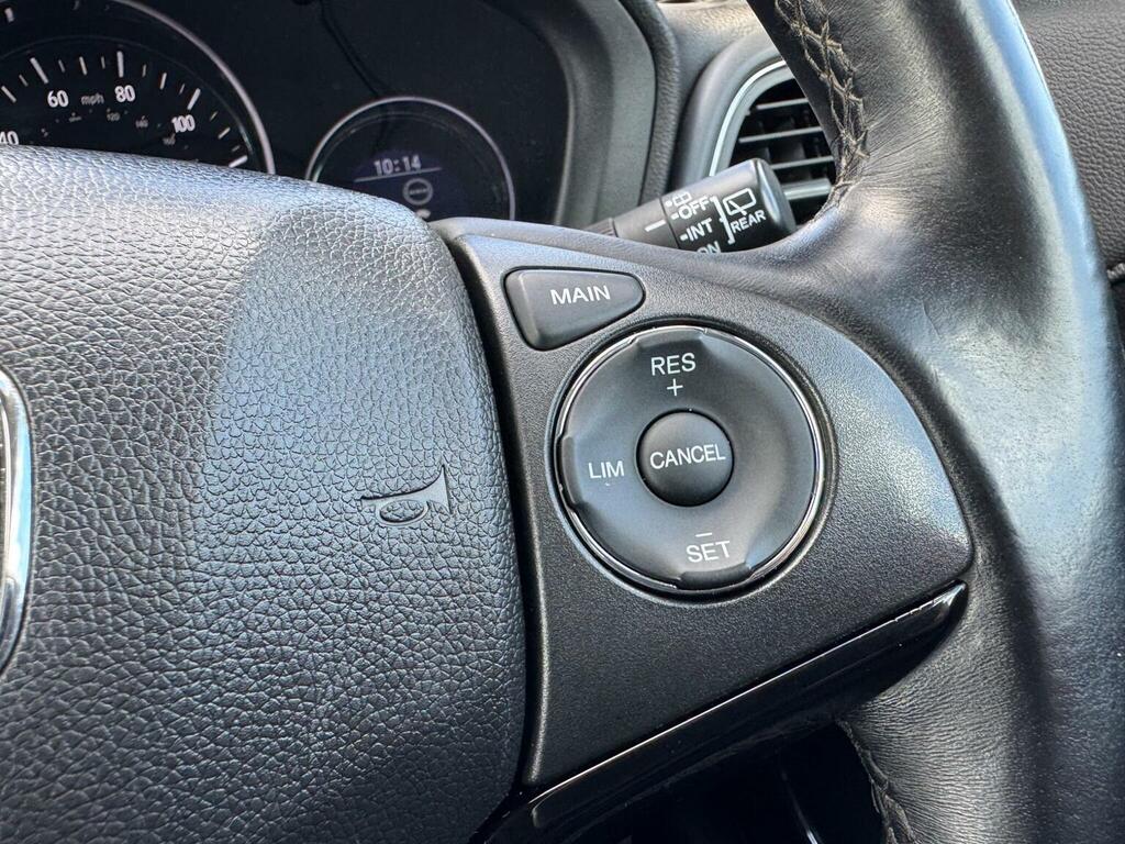 Honda Hr-V  Red #30