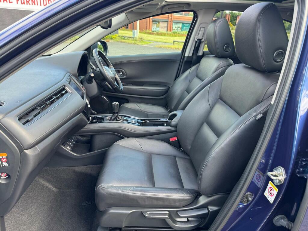 Honda Hr-V  Red #16