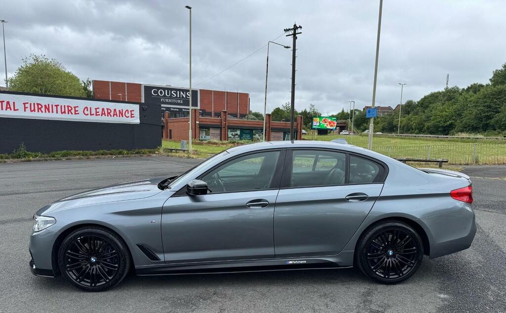 BMW 5 Series 530I M Sport 2017 Black #8