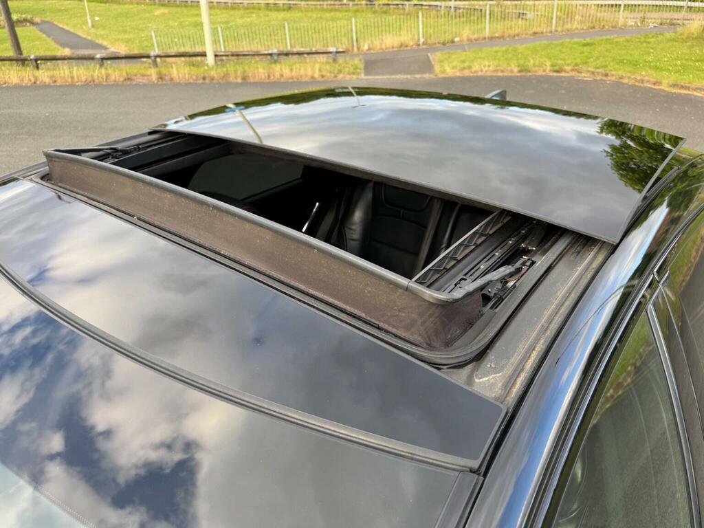 Jaguar XJ Saloon Grey #44