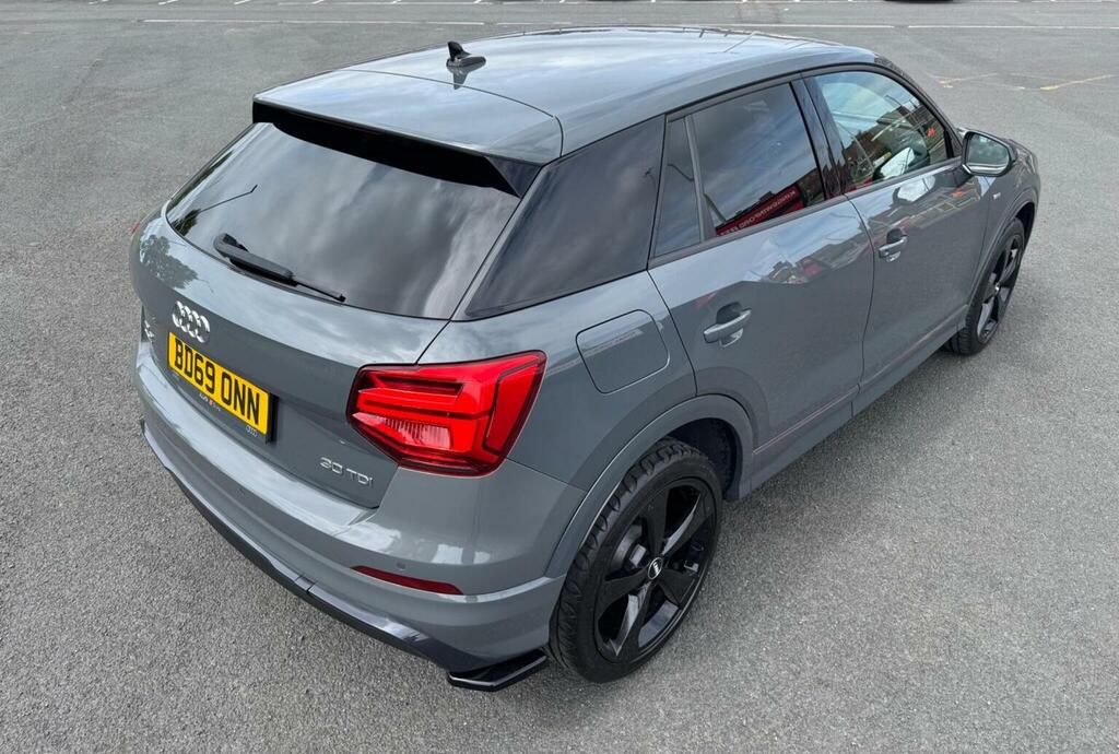 Audi Q2 1.6 Tdi 30 Black Edition Euro 6 Ss Grey #4