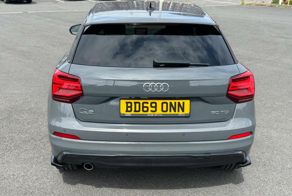 Audi Q2 1.6 Tdi 30 Black Edition Euro 6 Ss Grey #6