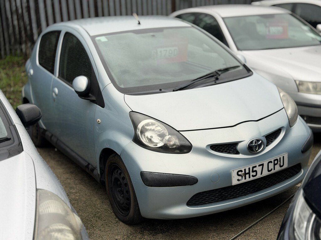 Toyota Aygo Hatchback 1.0 Vvt-i 200757 Blue