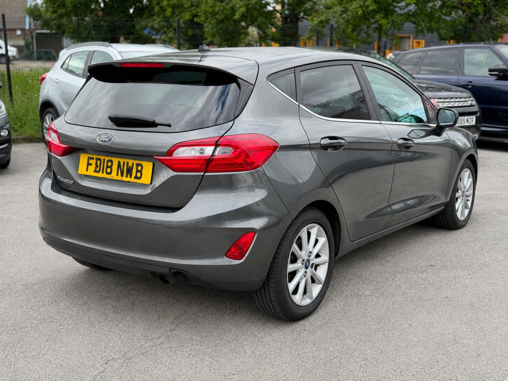 Ford Fiesta Hatchback 1.5 Tdci Titanium 201818 FD18NWB Grey #6