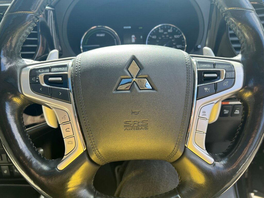 Mitsubishi Outlander 4H Grey #26