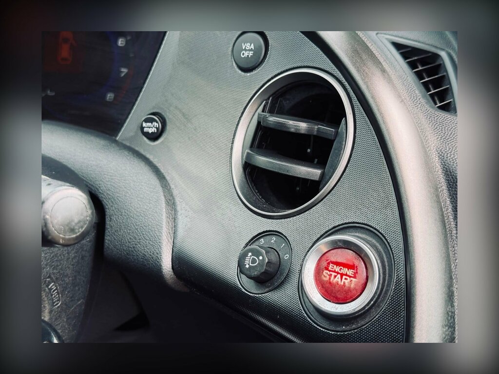 Honda Civic Civic Es-t I-vtec Red #31