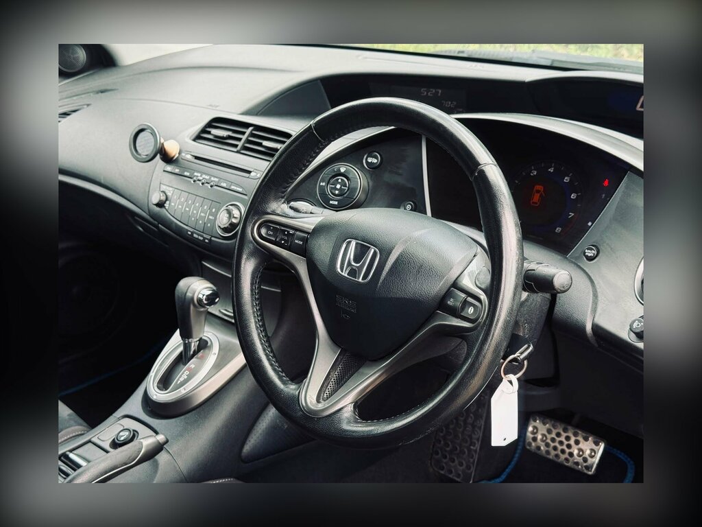 Honda Civic Civic Es-t I-vtec Red #28
