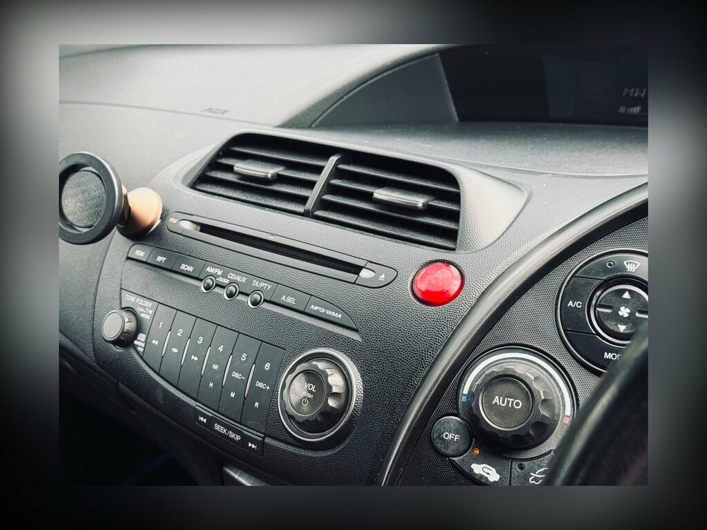 Honda Civic Civic Es-t I-vtec Red #10