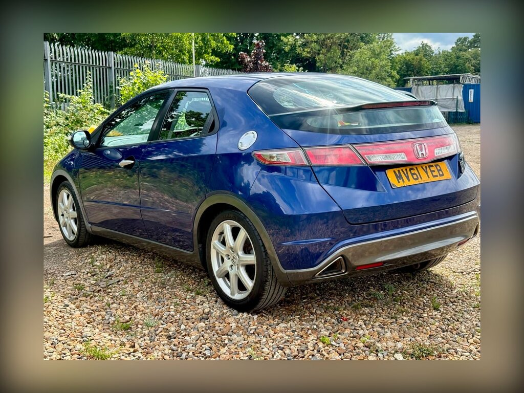 Honda Civic 1.8 I-vtec Se Blue #4