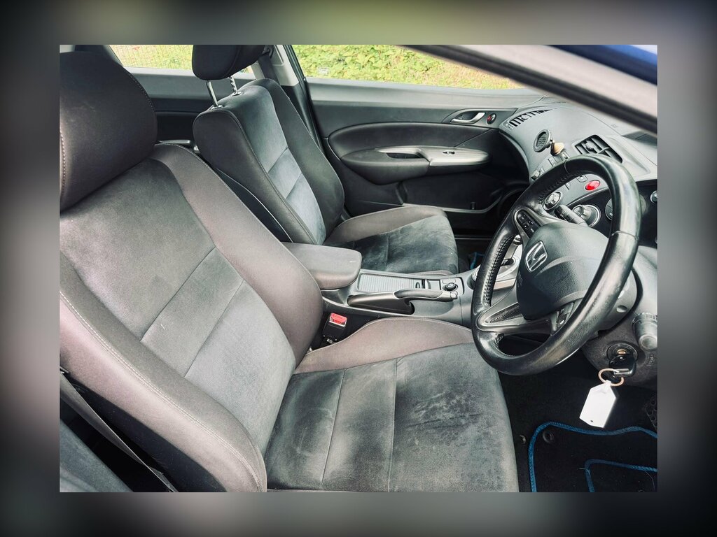 Honda Civic Civic Es-t I-vtec Red #16