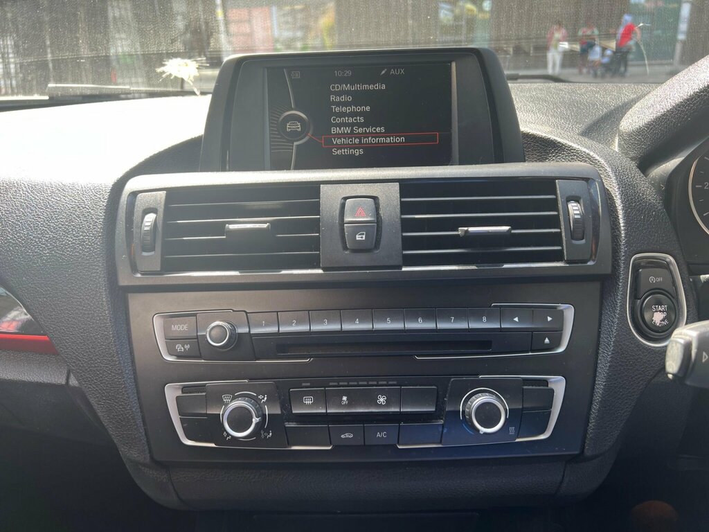 BMW 1 Series 2.0L 118D M Sport 141 Bhp White #32