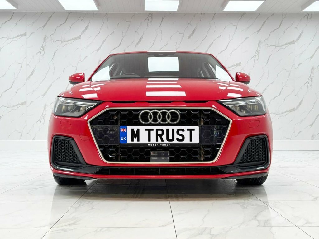 Audi A1 1L Sport SA19LKV Red #3