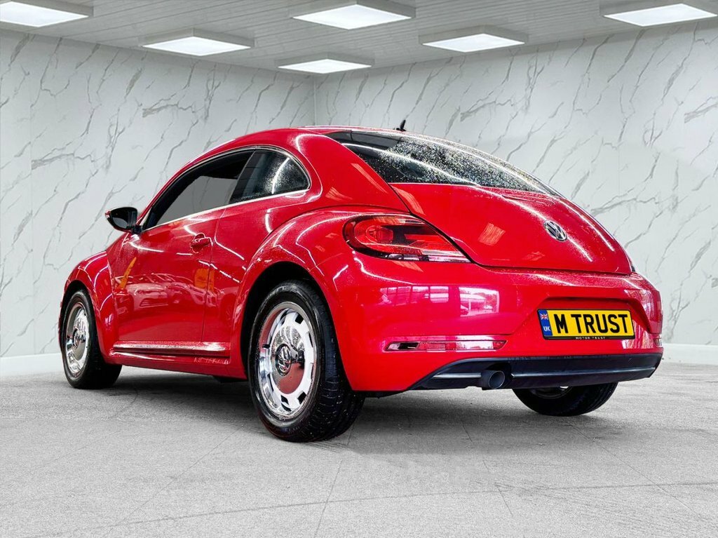 Volkswagen Beetle 1.2L Design Red #6