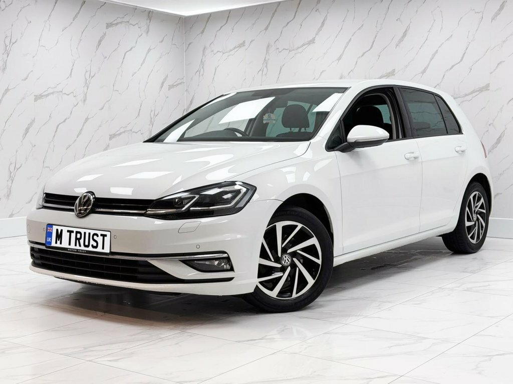 Volkswagen Golf 1L Match Edition GD69KFC White #4