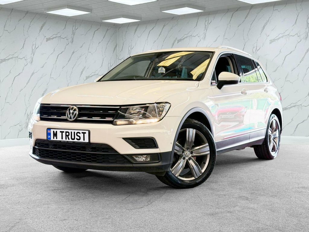 Volkswagen Tiguan 1.5L Match LP69XKF White #5