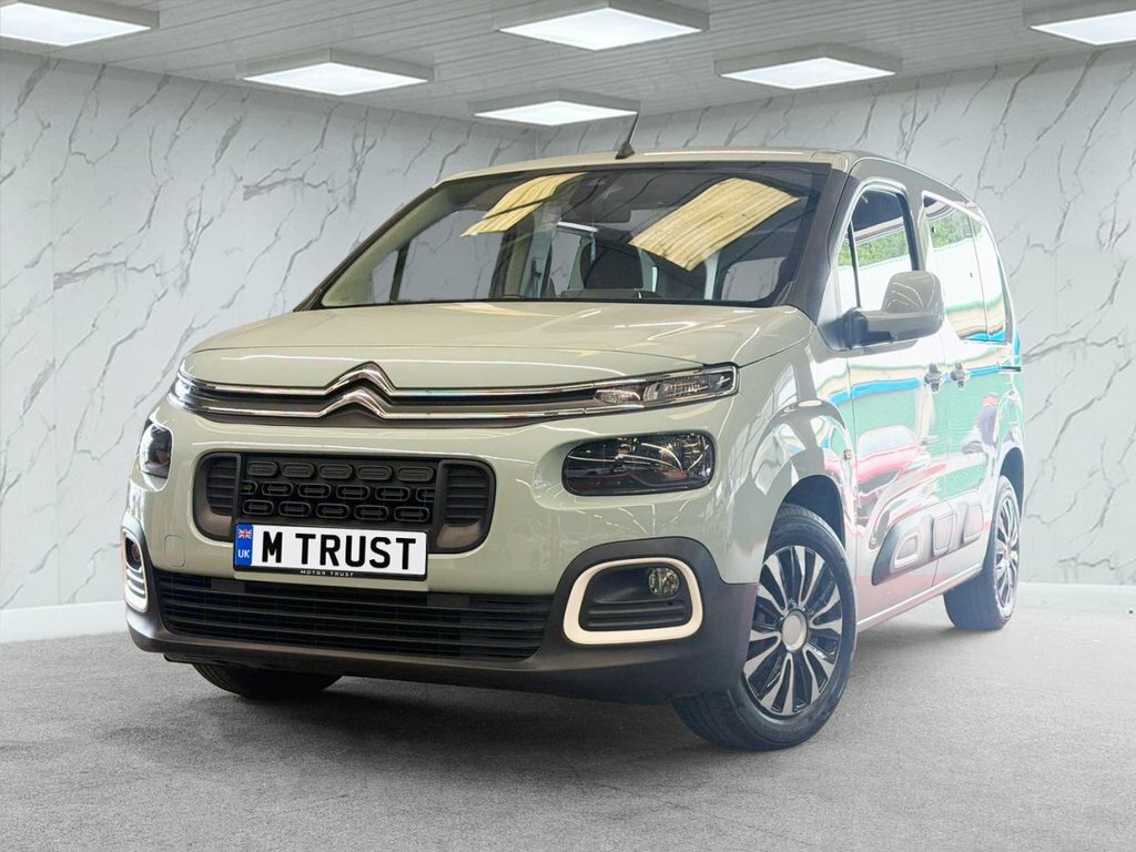 Citroen Berlingo 1.2L Feel FY69KZS Green #4