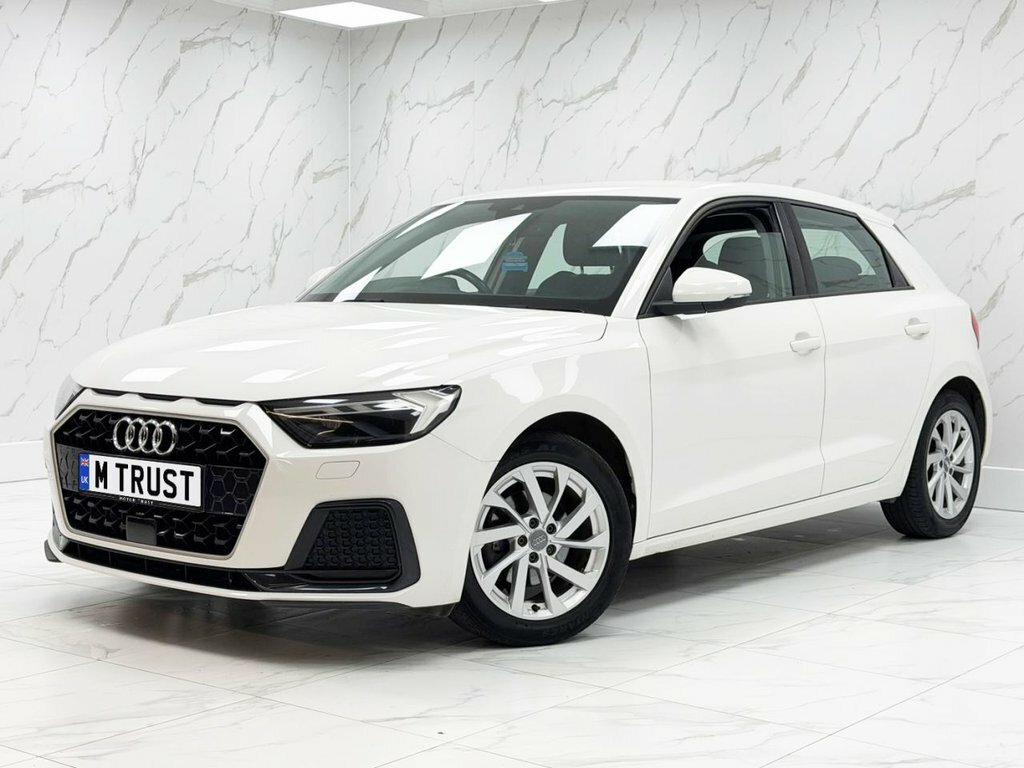Audi A1 1L Sport NG19ZPO White #5
