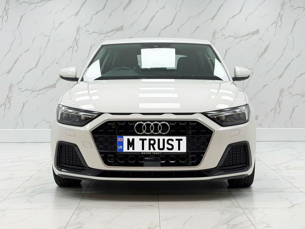 Audi A1 1L Sport NG19ZPO White #3