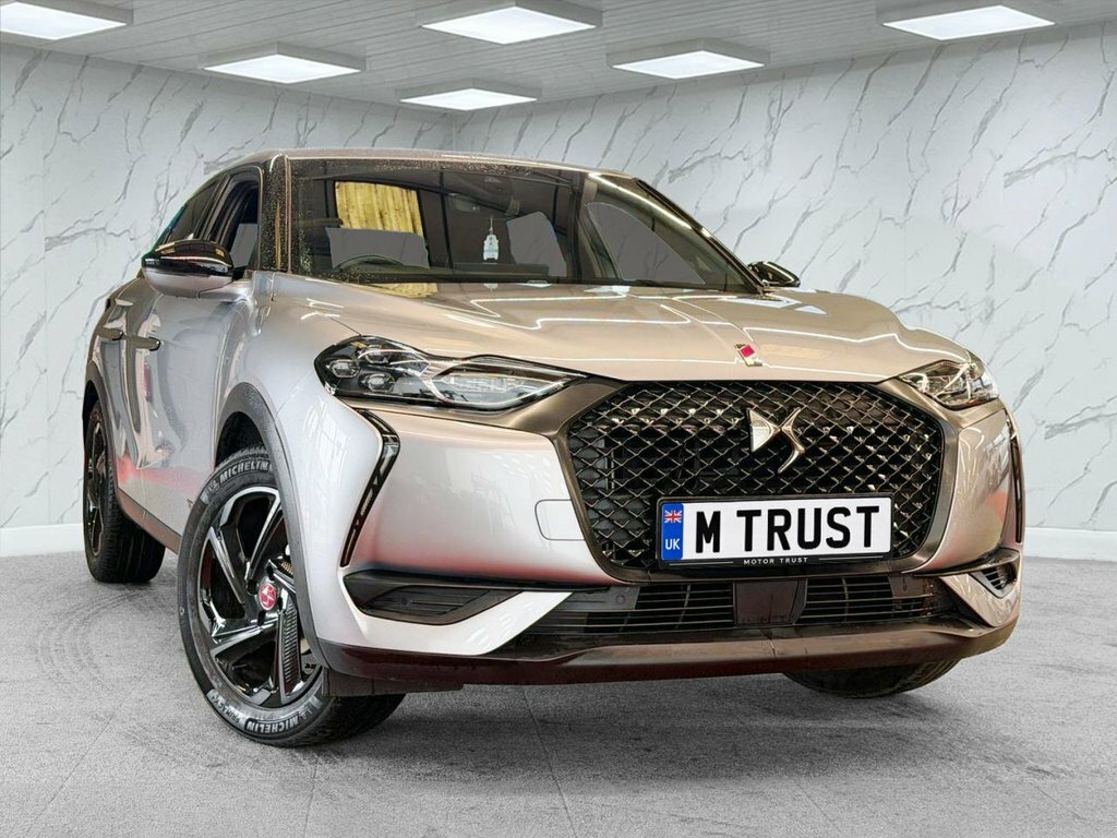 DS DS 3 Crossback 1.2L Performance Line CJ22CZK Grey #2