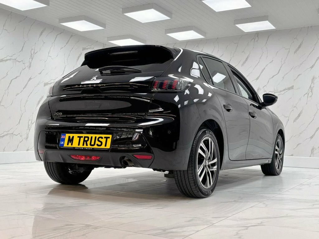 Peugeot 208 1.2L Allure Premium LR72OBB Black #6